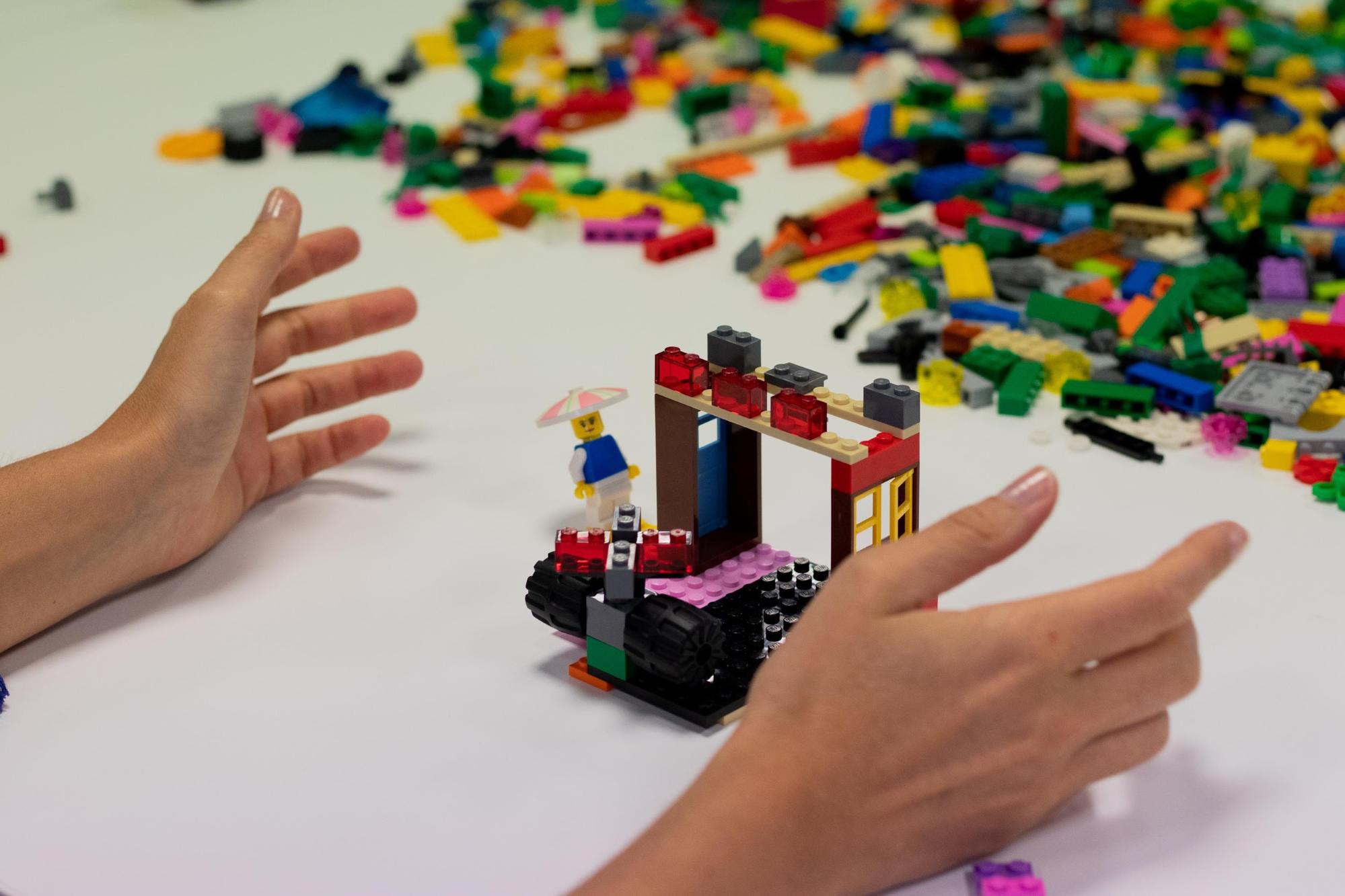 Refinement underviser Merchandiser Workshop 5: Generate Ideas with LEGO® SERIOUS PLAY® - ADCE Festival